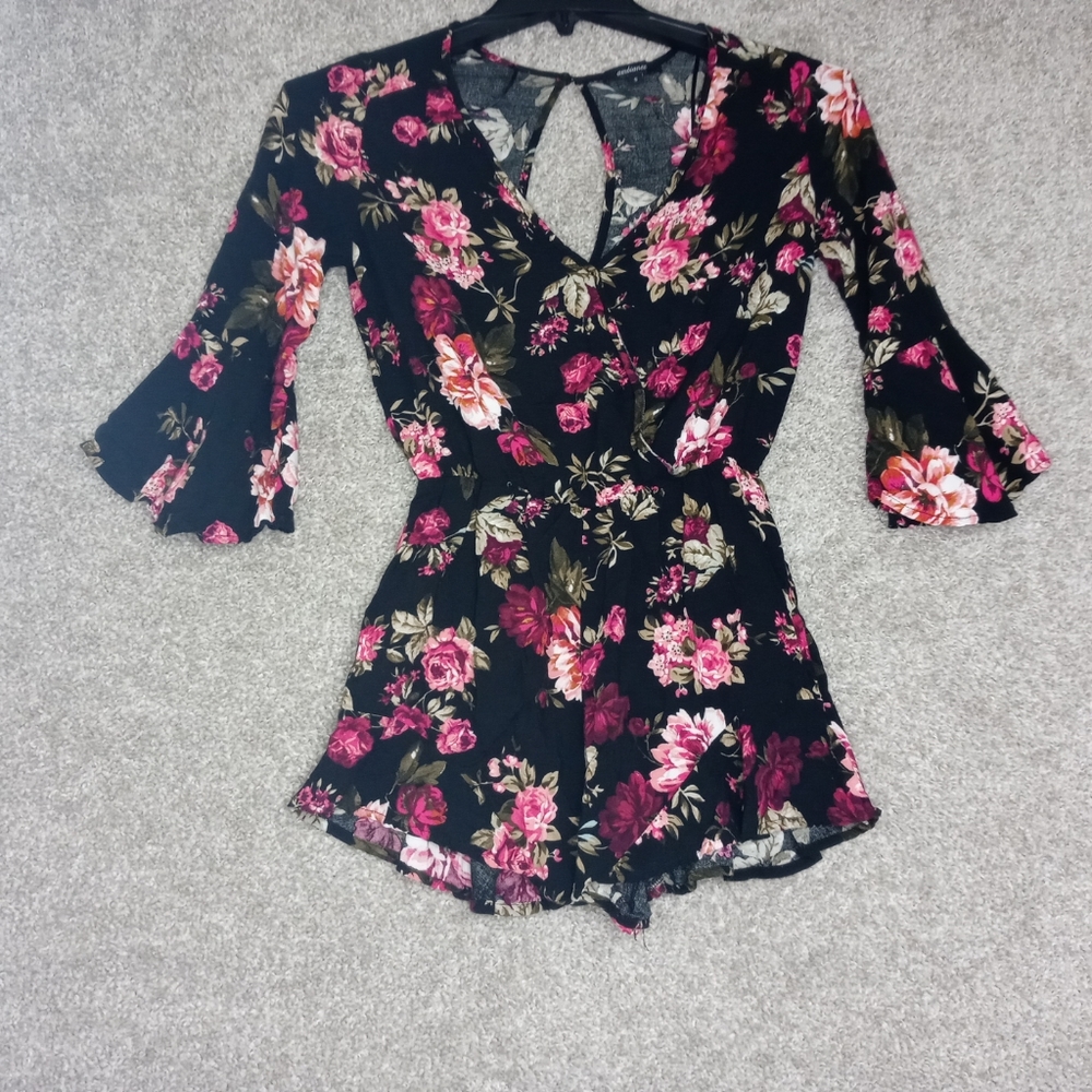 Ambiance floral black Romper small